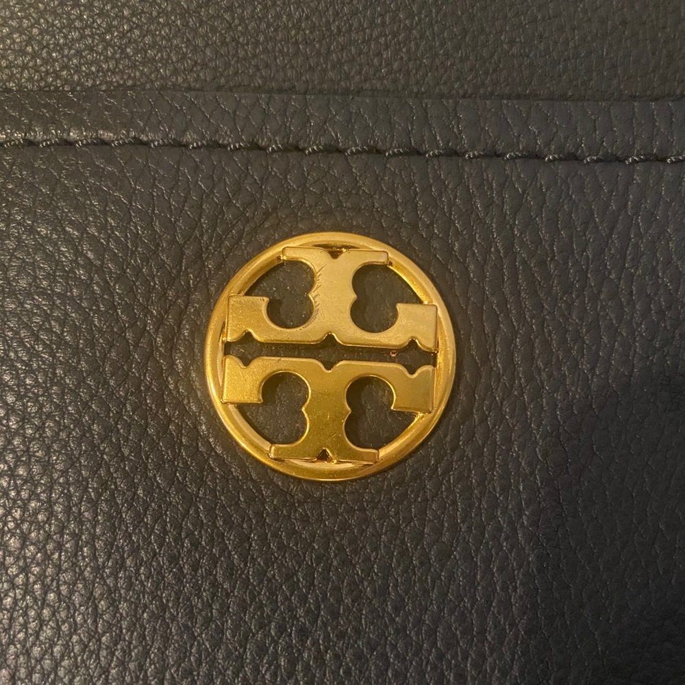 Tory Burch Black Chelsea Chain Hobo - Picture 8 of 17